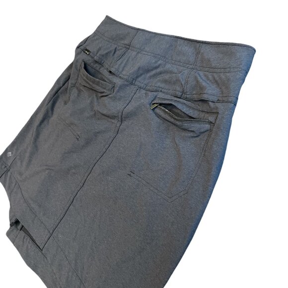 COLUMBIA Skirt Sz 8 Omni-Shield Advanced Technology Stretchy Hiking - Picture 6 of 10